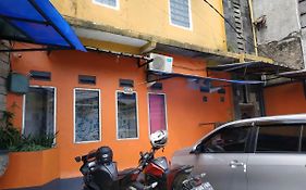 Pemda 22 Mansion Mitra Reddoorz